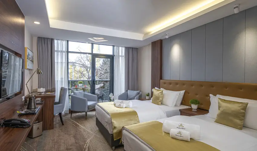 Willis Hotel Business & Wellness Zalaegerszeg - Karcsonyi pihens a Willisben (min. 2 j)