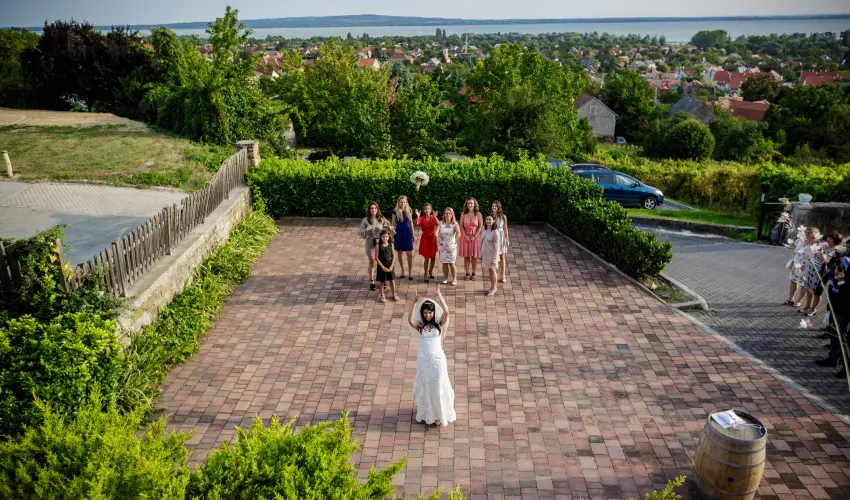 Zenit Hotel Balaton Vonyarcvashegy - Karcsony (min. 3 j)