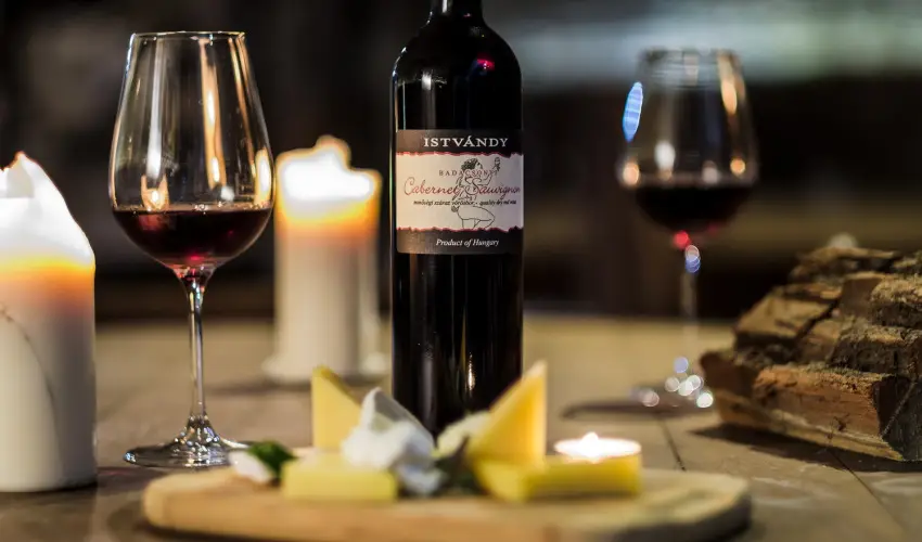 Zenit Hotel Balaton Vonyarcvashegy - Karcsony (min. 3 j)