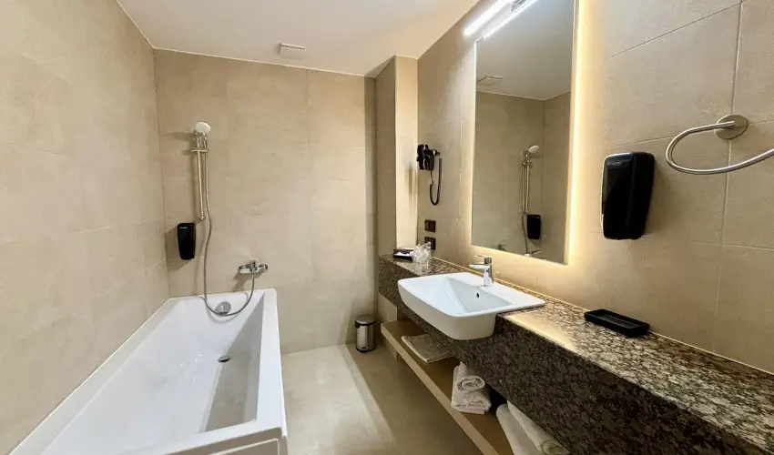 Zenit Hotel Balaton Vonyarcvashegy - Karcsony (min. 3 j)