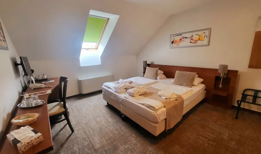 Zenit Hotel Balaton Vonyarcvashegy - Karcsony (min. 3 j)