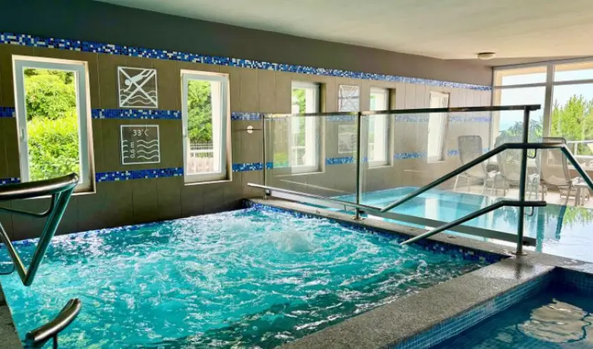 Zenit Hotel Balaton Vonyarcvashegy - Karcsony (min. 3 j)