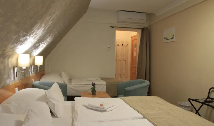 Zenit Panzió Miskolctapolca - Karácsony