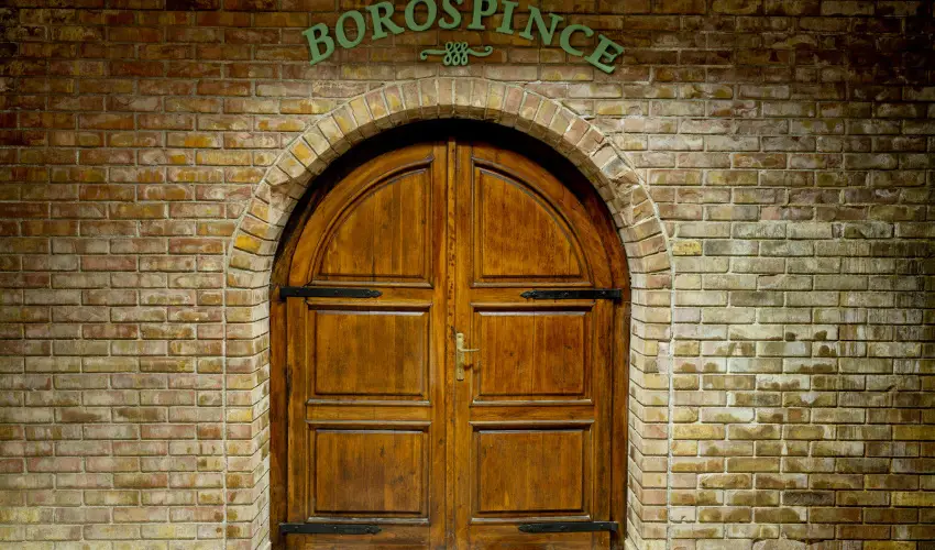 Zldsziget Menedk Rendezvny s Pihenhz Brna - Karcsony