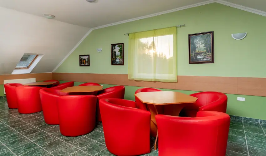 Zldsziget Menedk Rendezvny s Pihenhz Brna - Karcsony