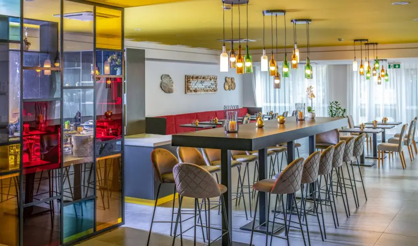 Zsry Liget Hotel & Spa Mezkvesd - Karcsony (min. 2 j)